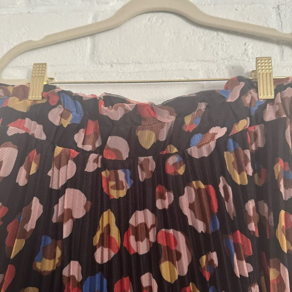 Calligraphie Pleated Mesh Midi Skirt – size: M $25 - Picture 6 of 6
